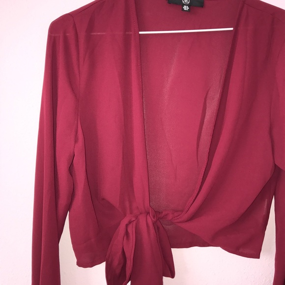 Brand new Missguided Maroon Crop Front Tie Top - Picture 3 of 3